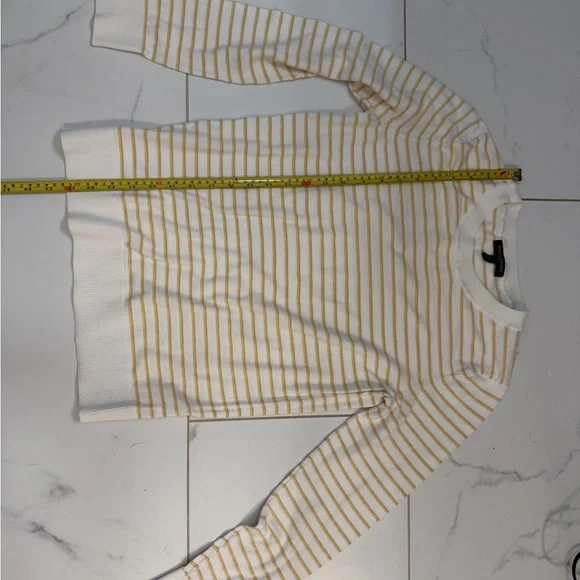 Banana Republic Factory Striped Sweater in Cream and Gold - Picture 4 of 5